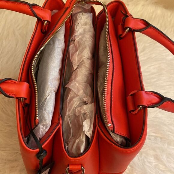 NWT DKNY Paige Md Satchel Crossbody Bag - Red - Valentine's Day - Picture 12 of 16